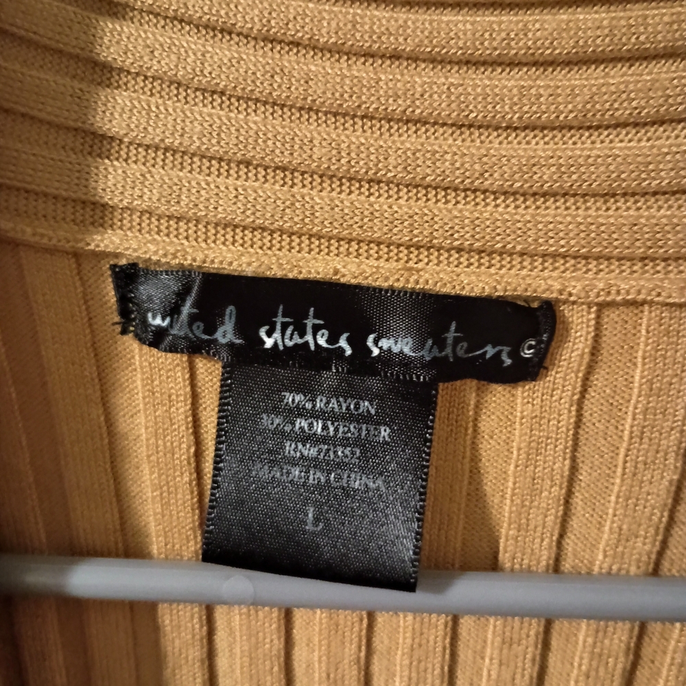 Yellow Ribbed Sweater - Picture 5 of 5